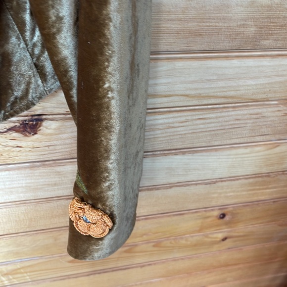 Double D Ranch Wear Golden Brown Shiny Velvet Floral With Studs Med Jacket - Picture 4 of 7